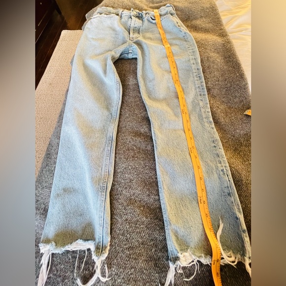 AGOLDE Riley High Rise Crop Jean - Picture 14 of 17